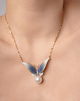 Pearl necklace Lola's Blue Butterfly