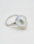 Pearl ring Alice Baroque