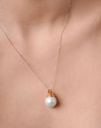 Pendentif perle des Mers du Sud Lys Blanc