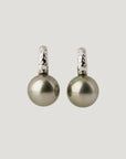 Yasashisa Diamond Black Tahiti Earrings