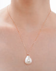 Shizuku White South Sea Pearl with Diamonds Pendant