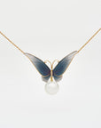 Pearl necklace Lola's Blue Butterfly